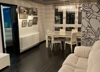 Продается 2-комнатная квартира, 69 м2, Москва, Кленовый бульвар, 13, метро Кленовый бульвар