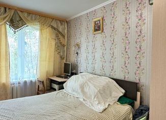 Трехкомнатная квартира на продажу, 42 м2, Смоленская область, улица Маршала Соколовского, 5Г
