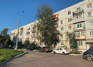Продам 1-ком. квартиру, 31 м2, Радужный, 3-й квартал, 13