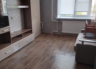 Продаю комнату, 198 м2, Колпино, бульвар Трудящихся, 33к3