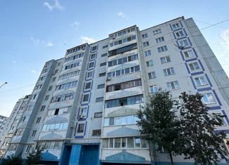 Продается однокомнатная квартира, 41.2 м2, Альметьевск, улица Юнуса Аминова, 11