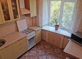 Продается 3-комнатная квартира, 56 м2, Екатеринбург, улица Сулимова, 36, улица Сулимова