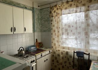 Сдача в аренду 1-комнатной квартиры, 33 м2, Волжский, улица Пушкина, 120