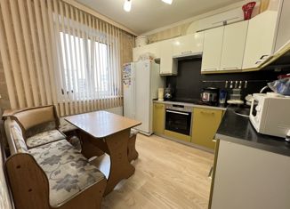 Продам трехкомнатную квартиру, 75.3 м2, Челябинская область, Краснознамённая улица, 3