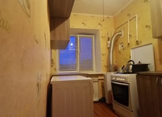 Трехкомнатная квартира на продажу, 41 м2, село Столбище, Совхозная улица, 2