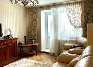 Продается 2-комнатная квартира, 50.5 м2, Костромская область, Центральная улица, 25