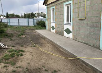 Продам дом, 78 м2, село Луговое, улица Ленина