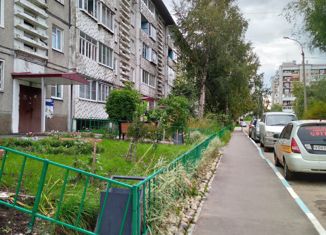 Продам 3-ком. квартиру, 68 м2, Иркутск, Ленинский округ, улица Баумана, 174