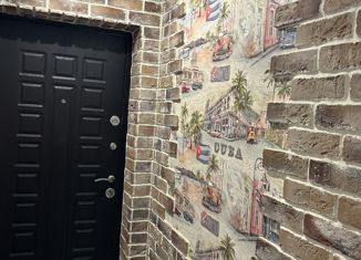 Продается двухкомнатная квартира, 45.1 м2, Московский, 1-й микрорайон, 12