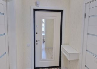 Продаю 1-комнатную квартиру, 34 м2, Чебоксары, ЖК Солнечный Парк, улица писателя Лаврентия Таллерова, 5