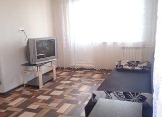 Сдам 1-комнатную квартиру, 32 м2, Кемерово, проспект Ленина, 50, Центральный район