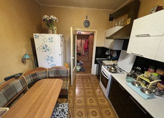 Четырехкомнатная квартира на продажу, 91.8 м2, Усинск, Комсомольская улица, 23