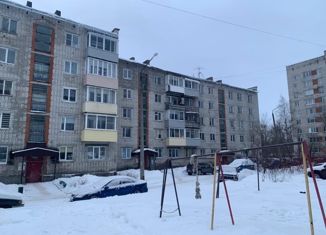 Продаю однокомнатную квартиру, 35 м2, Сегежа, улица Спиридонова, 9