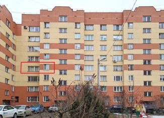Продам двухкомнатную квартиру, 67.9 м2, Ленинградская область, Полевая улица, 7