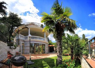 Продажа дома, 617 м2, Ялта, улица Павленко, 10А