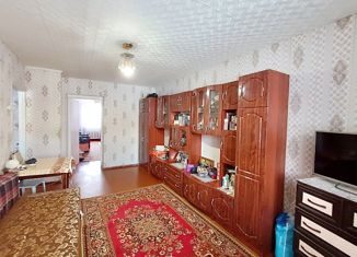 Продажа 2-комнатной квартиры, 45 м2, Белорецк, улица Карла Маркса, 41А