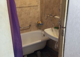 Продам однокомнатную квартиру, 33.2 м2, Балахна, улица Пирогова, 2