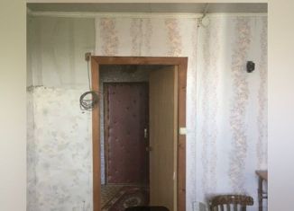 Продаю двухкомнатную квартиру, 33 м2, Вязьма, улица Строителей, 18А