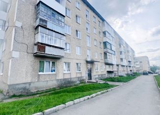 1-комнатная квартира на продажу, 30.2 м2, Карпинск, проезд Нахимова, 20