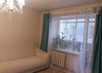 Продается двухкомнатная квартира, 48 м2, Екатеринбург, улица Ильича, 43, улица Ильича