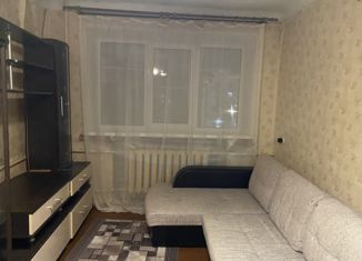 Продаю 1-комнатную квартиру, 30 м2, Смоленск, улица Кутузова, 6