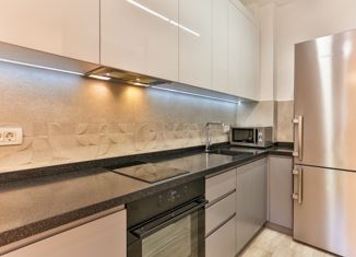 Продам однокомнатную квартиру, 39 м2, Краснодар, бульвар Клары Лучко, 16, бульвар Клары Лучко