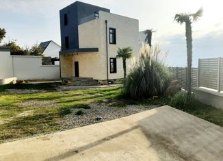 Продам дом, 200 м2, Сочи, Светлая улица, микрорайон Малый Ахун