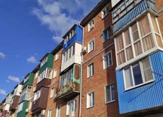 Продается двухкомнатная квартира, 42 м2, Кропоткин, улица Мира, 90