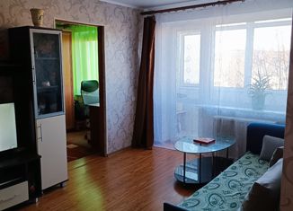 Продается двухкомнатная квартира, 45 м2, город Светлый, Советская улица, 21