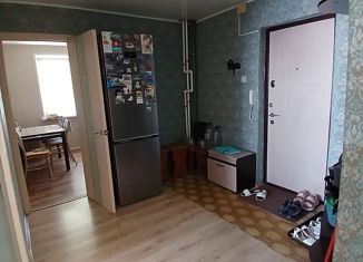 Продается четырехкомнатная квартира, 70.5 м2, Янаул, улица Ленина, 30