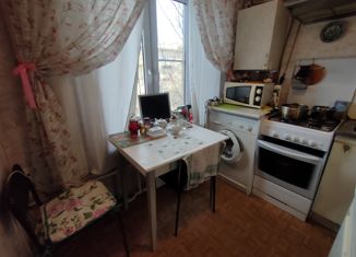 Продам 3-ком. квартиру, 54.45 м2, Санкт-Петербург, шоссе Революции, 48, шоссе Революции