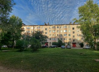 Продается двухкомнатная квартира, 41.5 м2, поселок Войсковицы, площадь Манина, 1