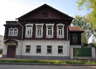 Продается однокомнатная квартира, 28 м2, посёлок городского типа Вахруши, улица Блатовы, 22