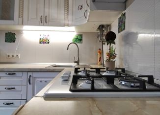 2-комнатная квартира на продажу, 59 м2, село Молдовка, Костромская улица, 177/6