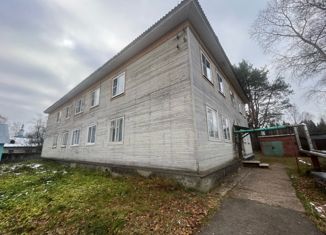 Продам двухкомнатную квартиру, 50.7 м2, Красавино, улица Текстильщиков, 14