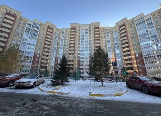 Продажа квартиры студии, 34 м2, Омск, улица Крупской, 14