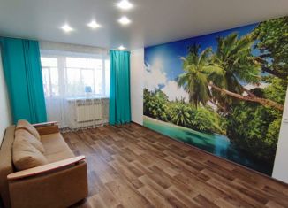 Сдается в аренду 1-комнатная квартира, 33 м2, Нижний Тагил, улица Фрунзе, 30