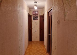 Продается 3-комнатная квартира, 69 м2, Ростов, Окружная улица, 64А