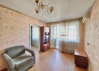 Продажа двухкомнатной квартиры, 42.8 м2, Волгоград, улица 50 лет Октября, 5, Красноармейский район