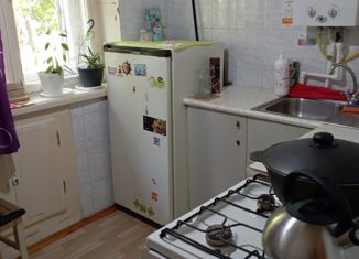 Продается 2-ком. квартира, 43 м2, Великие Луки, Стадионная улица, 10