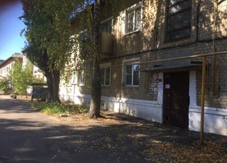 Продаю 2-комнатную квартиру, 45.3 м2, Россошь, улица Свердлова, 15