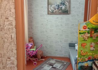 Продаю 2-ком. квартиру, 33.8 м2, рабочий посёлок Константиновский, улица Свободы, 9