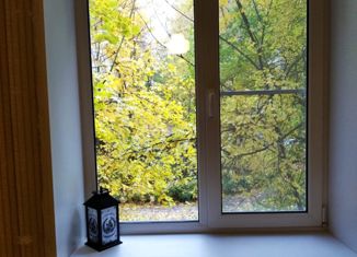 Продаю 2-ком. квартиру, 42 м2, Санкт-Петербург, улица Шателена, 14, улица Шателена