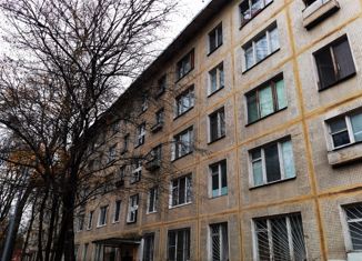 Продается трехкомнатная квартира, 49.9 м2, Москва, Одесская улица, 23к3, Одесская улица