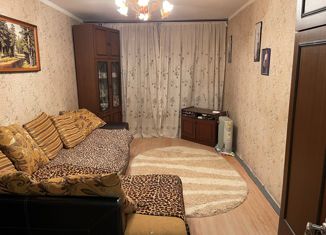 Продается трехкомнатная квартира, 63.8 м2, Кимры, улица 60 лет Октября, 7А