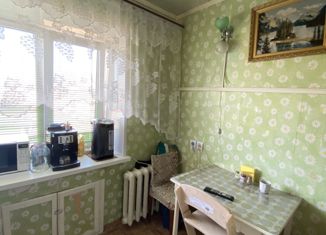 Двухкомнатная квартира на продажу, 43.1 м2, Нижнекамск, проспект Строителей, 31