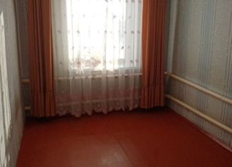 Продам 2-ком. квартиру, 44 м2, Алейск, улица Давыдова, 88