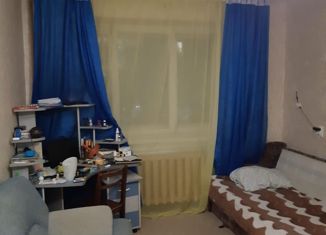 Продаю 1-комнатную квартиру, 30.6 м2, Глазов, улица Кирова, 63Д