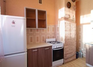 Продаю однокомнатную квартиру, 41.2 м2, Орловская область, Комсомольская улица, 185