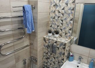 Продам 2-ком. квартиру, 45 м2, Ростов-на-Дону, Коммунистический проспект, 31к3, Советский район